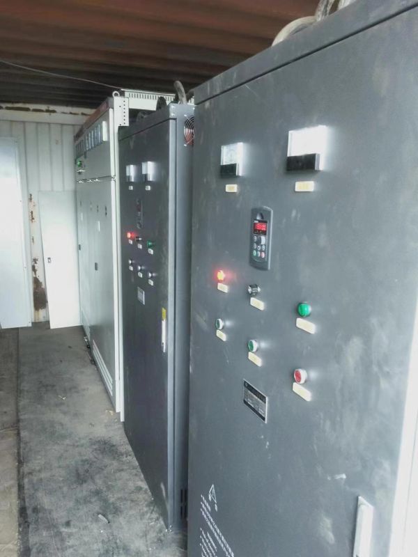 兩台800kw變頻櫃賀開關櫃（guì）現場試機（jī）