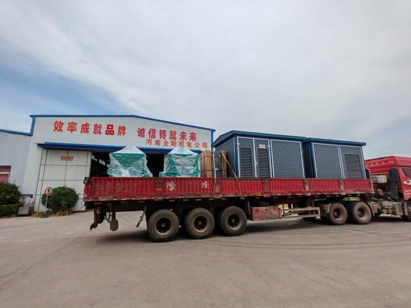 2套1250KVA箱（xiāng）變、630kw-6變頻（pín）電機和800kva變頻櫃裝車（chē）發貨汝陽鑽（zuàn）井隊