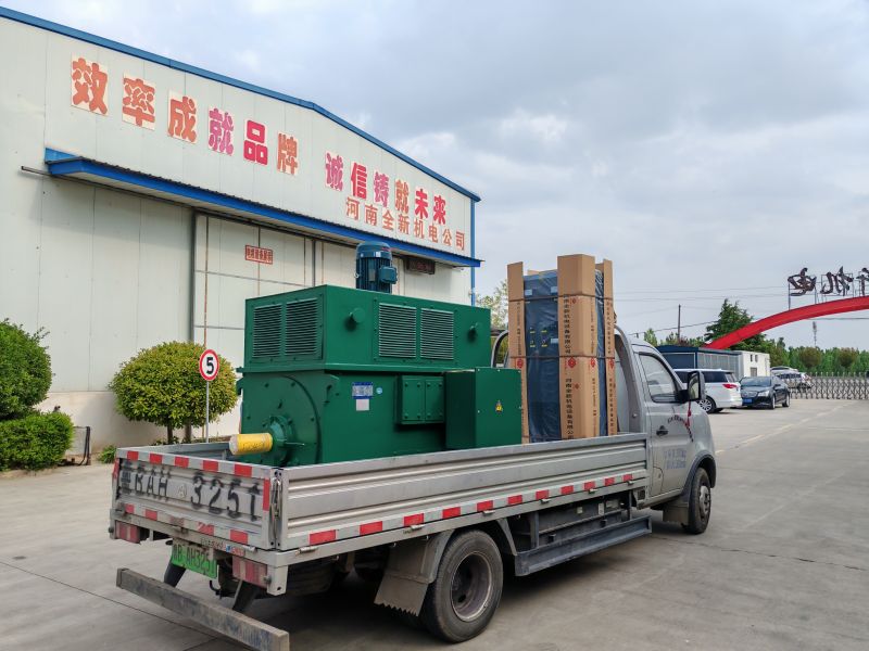 鑽（zuàn）井隊630kw-6變頻電機和800kw變頻櫃（guì）裝車發貨