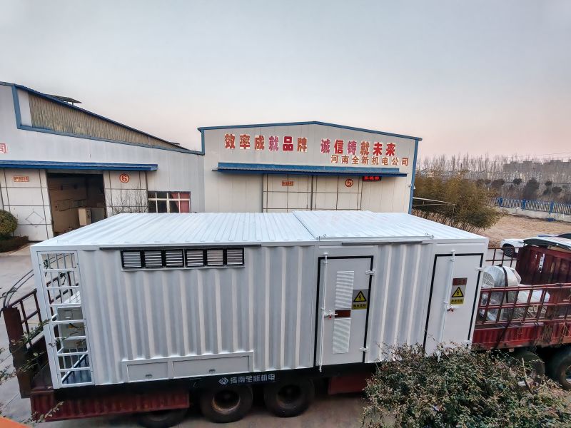 3150kva箱（xiāng）變（biàn）配1250kw正壓防爆變頻調速電機發往靖邊鑽井現場