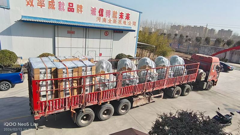 一批YQX1250-6/1250KW/600V正壓防爆變頻調速電（diàn）機和配電櫃發貨慶陽